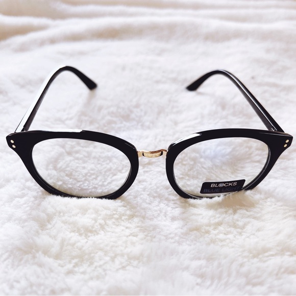 Cole Black Round Blue Light Glasses - Picture 6 of 11